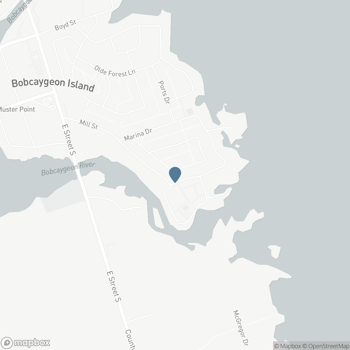 33 SOUTH HARBOUR DRIVE, Bobcaygeon, Ontario K0M 1A0